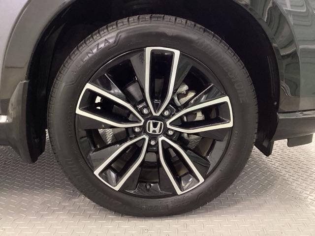 ヴェゼル ｅ：ＨＥＶＺ　メモリーナビ　ドラレコ　ＥＴＣ　リアカメラ　衝突回避支援ブレーキ機能　スマキ　Ｐトランク　フルオートエアコン　Ｄレコ　エアバッグ　両席エアバック　Ｒカメ　パワーウィンドウ　ＬＥＤランプ　ソナー　ＵＳＢ（19枚目）