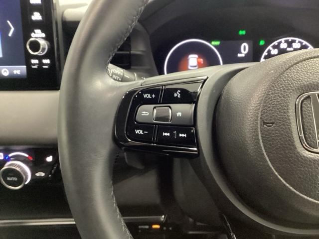 ヴェゼル ｅ：ＨＥＶＺ　メモリーナビ　ドラレコ　ＥＴＣ　リアカメラ　衝突回避支援ブレーキ機能　スマキ　Ｐトランク　フルオートエアコン　Ｄレコ　エアバッグ　両席エアバック　Ｒカメ　パワーウィンドウ　ＬＥＤランプ　ソナー　ＵＳＢ（36枚目）