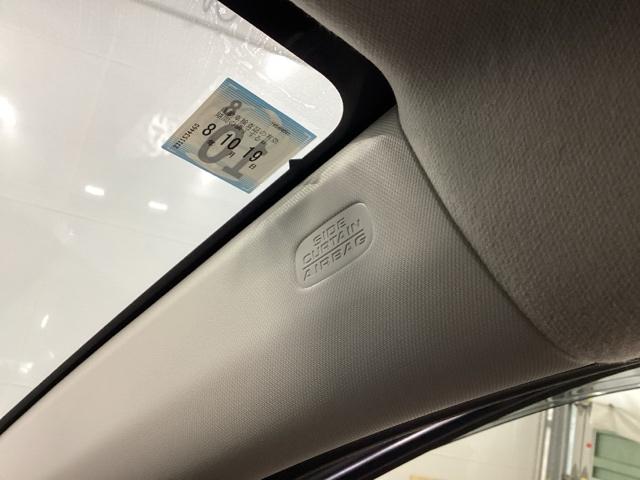 ヴェゼル ｅ：ＨＥＶＺ　メモリーナビ　ドラレコ　ＥＴＣ　リアカメラ　衝突回避支援ブレーキ機能　スマキ　Ｐトランク　フルオートエアコン　Ｄレコ　エアバッグ　両席エアバック　Ｒカメ　パワーウィンドウ　ＬＥＤランプ　ソナー　ＵＳＢ（38枚目）