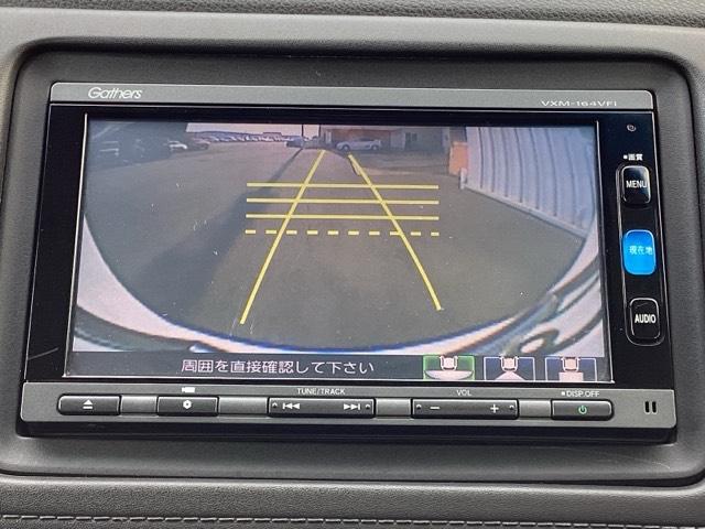 ヴェゼル ハイブリッドＺ　運転席／助手席シートヒーター　あんしんパッケージ　Ｒカメ　スマキー　ＬＥＤランプ　ＥＴＣ付　ＵＳＢ　整備記録簿　シ－トヒ－タ－　サイドカーテンエアバック　運転席助手席エアバッグ　ＶＳＡ　キーフリ（12枚目）