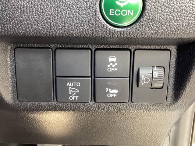 フィットハイブリッド Fパッケージコンフォートエディション 運転席/助手席シートヒーター/あんしんパッケージ 地デジフルセグ カーテンエアバッグ セキュリティアラーム ナビTV リアカメラ ETC車載器 エアコン スマートキー アイドリングストップ キーレス(32枚目)