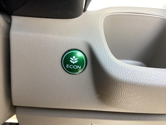 N-WGN Gコンフォートパッケージ CDオーディオ/シートヒーター 横滑り防止システム スマートキー オートエアコン ベンチシート カーテンエアバッグ パワステ キーレスエントリー 運転席エアバッグ ABS パワーウィンドウ(29枚目)