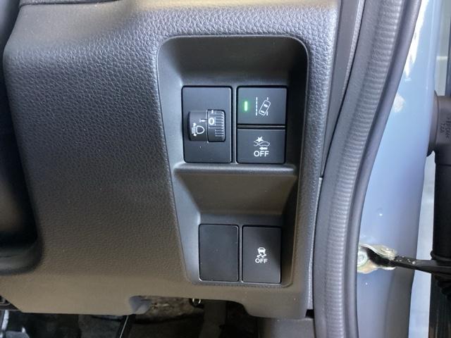 �u�r�`�i������}���j�͊���₷���H�ʁE�J�[�u�𑖂��Ă��鎞�ɋN���肪���ȉ�������R���s���[�^�[����ŗ}�����A�^�]�ɂ�Ƃ�������炵�܂��B