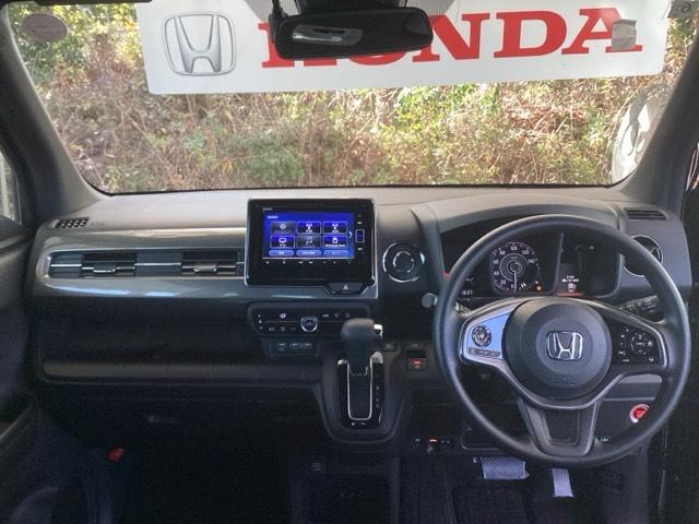 Ｎ－ＷＧＮカスタム Ｌホンダセンシング　純正ナビ　フルセグ　リアカメラ　リアセンサー　Ａライト　サイドエアバック　セキュリティアラーム　ＥＴＣ車載器　オートエアコン　ＶＳＡ　Ｂカメ　ＵＳＢ　ＬＥＤヘッドライト　ベンチシート　ドラレコ　ＤＶＤ（3枚目）