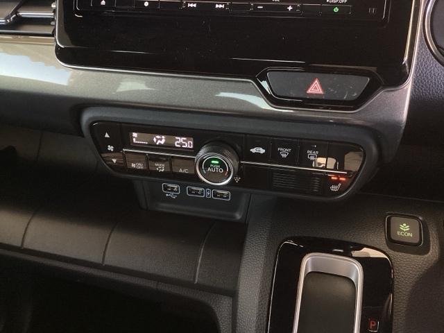 Ｎ－ＷＧＮカスタム Ｌホンダセンシング　純正ナビ　フルセグ　リアカメラ　リアセンサー　Ａライト　サイドエアバック　セキュリティアラーム　ＥＴＣ車載器　オートエアコン　ＶＳＡ　Ｂカメ　ＵＳＢ　ＬＥＤヘッドライト　ベンチシート　ドラレコ　ＤＶＤ（13枚目）