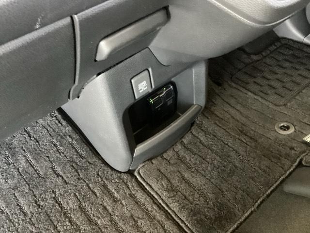 Ｎ－ＷＧＮカスタム Ｌホンダセンシング　純正ナビ　フルセグ　リアカメラ　リアセンサー　Ａライト　サイドエアバック　セキュリティアラーム　ＥＴＣ車載器　オートエアコン　ＶＳＡ　Ｂカメ　ＵＳＢ　ＬＥＤヘッドライト　ベンチシート　ドラレコ　ＤＶＤ（43枚目）