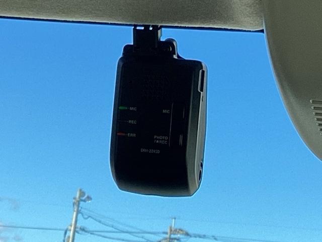 Ｎ－ＢＯＸ ベースグレード　運転席＆助手席シートヒーター／ＨｏｎｄａＣＯＮＮＥＣＴｆｏｒＧａｔｈｅｒｓ＋ナビ装着用スペシャルパッケージ　アイスト　１オナ　セキュリティアラーム　地デジＴＶ　キーレスエントリー　前席シートヒーター（13枚目）