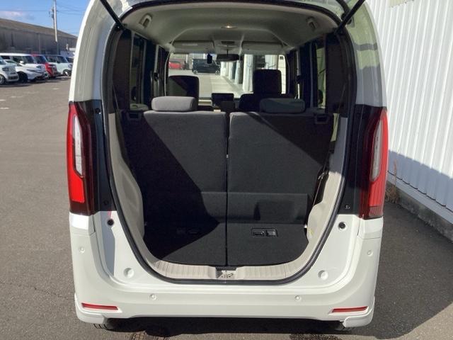 Ｎ－ＢＯＸ ベースグレード　運転席＆助手席シートヒーター／ＨｏｎｄａＣＯＮＮＥＣＴｆｏｒＧａｔｈｅｒｓ＋ナビ装着用スペシャルパッケージ　アイスト　１オナ　セキュリティアラーム　地デジＴＶ　キーレスエントリー　前席シートヒーター（19枚目）