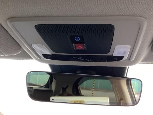 ヴェゼル ｅ：ＨＥＶＺ　ブラインドスポットインフォメーション／後退出庫サポート／ハンズフリーアクセスパワーテールゲート（予約クローズ機能付　地上デジタル　ＵＳＢ入力　シートＨ　サイドエアＢ　サイドカメラ　パークセンサー（31枚目）