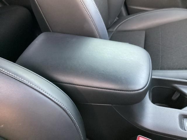 ヴェゼル ｅ：ＨＥＶＺ　ブラインドスポットインフォメーション／後退出庫サポート／ハンズフリーアクセスパワーテールゲート（予約クローズ機能付　地上デジタル　ＵＳＢ入力　シートＨ　サイドエアＢ　サイドカメラ　パークセンサー（36枚目）