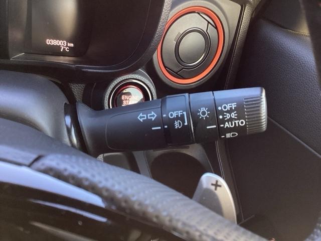 Ｎ－ＯＮＥ ＲＳ　ラックススウェードＸジャージフロントシート／運転席／助手席シートヒーター　ＵＳＢポート　地デジＴＶ　Ｒカメ　イモビライザー　Ｄレコ　シートＨ　ＶＳＡ　ＬＥＤライト　スマキー　キーフリー　ＡＢＳ　ＡＡＣ（30枚目）