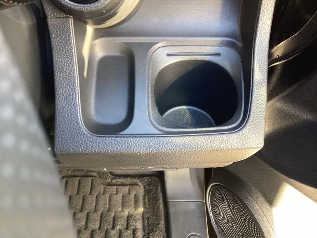 Ｎ－ＯＮＥ ＲＳ　ラックススウェードＸジャージフロントシート／運転席／助手席シートヒーター　ＵＳＢポート　地デジＴＶ　Ｒカメ　イモビライザー　Ｄレコ　シートＨ　ＶＳＡ　ＬＥＤライト　スマキー　キーフリー　ＡＢＳ　ＡＡＣ（32枚目）