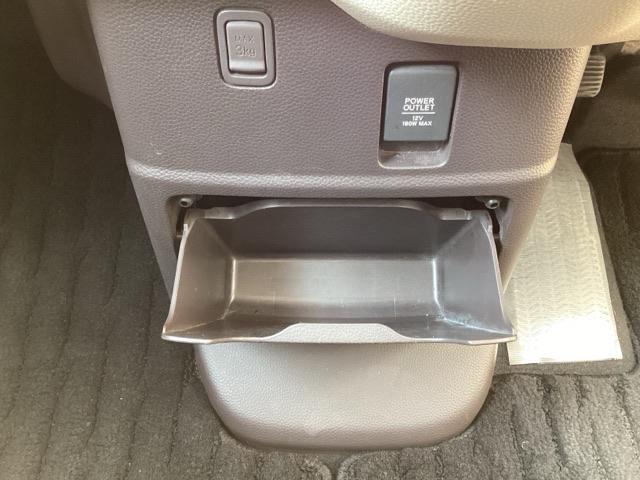 Ｎ－ＢＯＸ Ｇ・Ｌホンダセンシング　ナビ装着用スペシャルパッケージ＋ＥＴＣ車載器　ベンチＳ　スマートキープッシュスタート　Ｄレコ　両側スライド片側電動　ＤＶＤ可　ＰＳ　ＵＳＢ接続　キーフリー　フルセグＴＶ　コーナーソナー　ＬＥＤ　ＡＢＳ（26枚目）