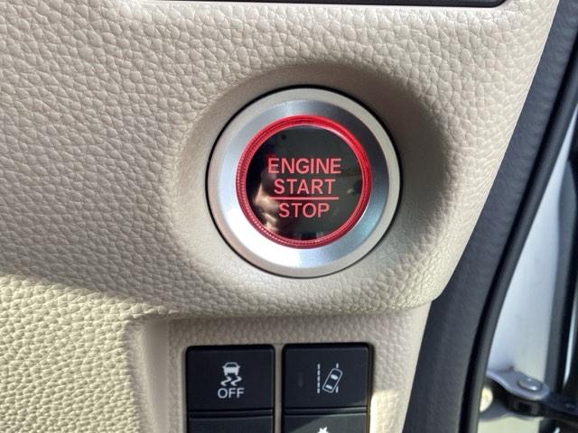 Ｎ－ＢＯＸ Ｇ・Ｌホンダセンシング　ナビ装着用スペシャルパッケージ＋ＥＴＣ車載器　ベンチＳ　スマートキープッシュスタート　Ｄレコ　両側スライド片側電動　ＤＶＤ可　ＰＳ　ＵＳＢ接続　キーフリー　フルセグＴＶ　コーナーソナー　ＬＥＤ　ＡＢＳ（33枚目）