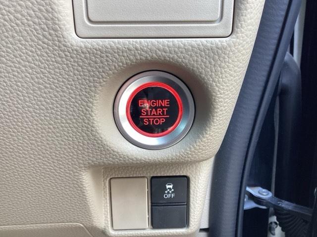 Ｎ－ＢＯＸ Ｇ　ＥＴＣ／純正ナビ／バックモニター　スマートキ－　セキュリティーアラーム　ＡＣ　ＤＶＤ再生可　ＥＴＣ付　キーフリー　ドライブレコーダー　ＬＥＤライト　横滑り防止機能　Ｂカメラ　デュアルエアバッグ　記録簿（31枚目）