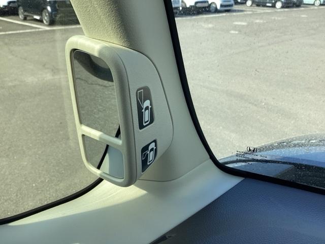 Ｎ－ＢＯＸ Ｇ　ＥＴＣ／純正ナビ／バックモニター　スマートキ－　セキュリティーアラーム　ＡＣ　ＤＶＤ再生可　ＥＴＣ付　キーフリー　ドライブレコーダー　ＬＥＤライト　横滑り防止機能　Ｂカメラ　デュアルエアバッグ　記録簿（40枚目）