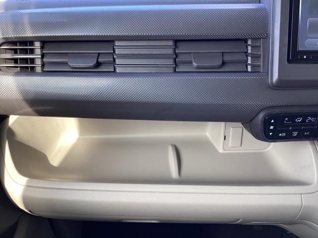 Ｎ－ＢＯＸ Ｇ　ＥＴＣ／純正ナビ／バックモニター　スマートキ－　セキュリティーアラーム　ＡＣ　ＤＶＤ再生可　ＥＴＣ付　キーフリー　ドライブレコーダー　ＬＥＤライト　横滑り防止機能　Ｂカメラ　デュアルエアバッグ　記録簿（41枚目）