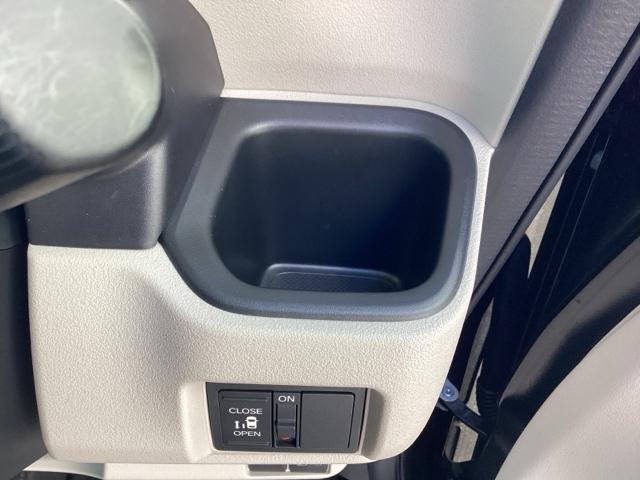 Ｎ－ＢＯＸ ベースグレード　ＥＴＣ／純正ナビ／バックモニター／ホンダセンシング　アイスト　１オナ　セキュリティアラーム　地デジＴＶ　誤発信抑制機能　キーレスエントリー　前席シートヒーター　ＵＳＢポート　バックカメラ付　スマートキ（30枚目）