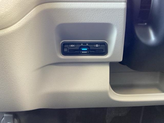 Ｎ－ＢＯＸ ベースグレード　ＥＴＣ／純正ナビ／バックモニター／ホンダセンシング　アイスト　１オナ　セキュリティアラーム　地デジＴＶ　誤発信抑制機能　キーレスエントリー　前席シートヒーター　ＵＳＢポート　バックカメラ付　スマートキ（14枚目）