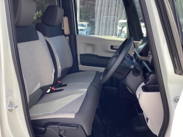 Ｎ－ＢＯＸ ベースグレード　ＥＴＣ／純正ナビ／バックモニター／ホンダセンシング　アイスト　１オナ　セキュリティアラーム　地デジＴＶ　誤発信抑制機能　キーレスエントリー　前席シートヒーター　ＵＳＢポート　バックカメラ付　スマートキ（16枚目）