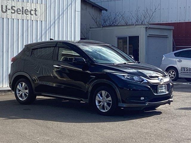 ヴェゼル ハイブリッドＸ・ホンダセンシング　ＬＥＤヘッドライト／ハロゲンフォグライト　地デジＴＶ　アクティブクルーズコントロール　リアカメラ　サイドカーテンエアバック　スマートキープッシュスタート　ＵＳＢポート　横滑り防止機能　ＤＶＤ再生（7枚目）