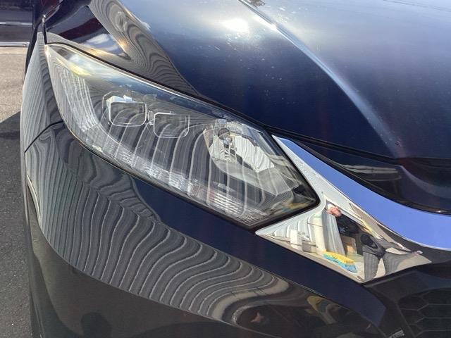 ヴェゼル ハイブリッドＸ・ホンダセンシング　ＬＥＤヘッドライト／ハロゲンフォグライト　地デジＴＶ　アクティブクルーズコントロール　リアカメラ　サイドカーテンエアバック　スマートキープッシュスタート　ＵＳＢポート　横滑り防止機能　ＤＶＤ再生（43枚目）