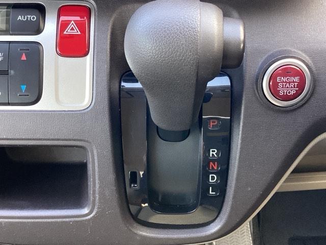 Ｎ－ＯＮＥ Ｇ　ダブルエアバッグ　インテリジェントキー　盗難警報装置　フルオートエアコン　点検記録簿　ＥＴＣ付き　ベンチシ－ト　ＰＳ　ＰＷ　運転席エアバッグ　ＡＢＳ　アイドリングストップ付き　キーレス付き　ＶＤＣ（12枚目）