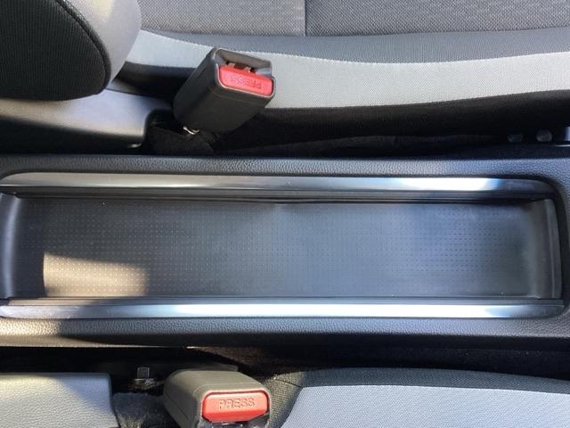 �^�]�ȉ��ɏ����Ȃǒu����g���[������܂��B