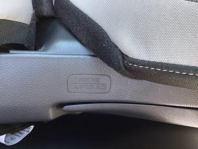 �y�T�C�h�G�A�o�b�N�z���ʂ���̏Փ˂ɂ�������G�A�o�b�O�𑕔��B���S�������܂�܂��B