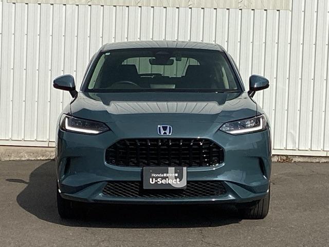 �y�k�d�c�w�b�h���C�g�z����������Ă��܂��B��ԑ��s����J�̓��ɖ��邭���S�ɑO�����Ƃ炷���Ƃ��o���܂��B�Ό��Ԃ���������₷���̂ő���ɐڋ߂�m�点�邱�Ƃ��o���܂��B