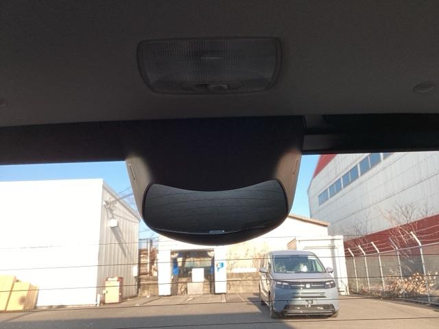 Ｎ－ＢＯＸカスタム ＧＳＳブラックスタイルパッケージ　ＥＴＣ／純正ナビ／バックモニター　リアカメラ　スマートキー　シートヒータ　フルセグＴＶ　ＡＢＳ　横滑り防止機能　ナビＴＶ　キーフリー　ベンチシート　パワステ　カーテンエアバック　セキュリティー　ＰＷ（40枚目）