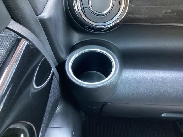 Ｎ－ＢＯＸカスタム ＧＳＳブラックスタイルパッケージ　ＥＴＣ／純正ナビ／バックモニター　リアカメラ　スマートキー　シートヒータ　フルセグＴＶ　ＡＢＳ　横滑り防止機能　ナビＴＶ　キーフリー　ベンチシート　パワステ　カーテンエアバック　セキュリティー　ＰＷ（48枚目）