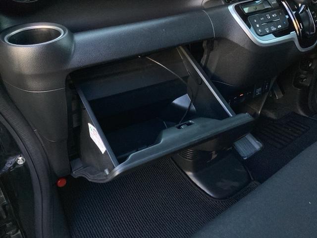 Ｎ－ＢＯＸカスタム ＧＳＳブラックスタイルパッケージ　ＥＴＣ／純正ナビ／バックモニター　リアカメラ　スマートキー　シートヒータ　フルセグＴＶ　ＡＢＳ　横滑り防止機能　ナビＴＶ　キーフリー　ベンチシート　パワステ　カーテンエアバック　セキュリティー　ＰＷ（49枚目）