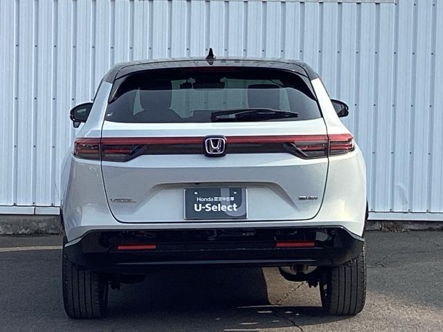 ヴェゼル ｅ：ＨＥＶＺ・ＰＬａＹパッケージ　ＥＴＣ／純正ナビ／バックモニター／ホンダセンシング　地デジ　サイドエアバッグ　ソナー　クルーズコントロール　ナビＴＶ　シートヒータ　両席エアバック　アイドリングストップ　ＵＳＢ接続　ドラレコ（9枚目）