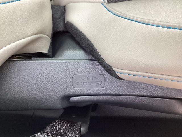 ヴェゼル ｅ：ＨＥＶＺ・ＰＬａＹパッケージ　ＥＴＣ／純正ナビ／バックモニター／ホンダセンシング　地デジ　サイドエアバッグ　ソナー　クルーズコントロール　ナビＴＶ　シートヒータ　両席エアバック　アイドリングストップ　ＵＳＢ接続　ドラレコ（38枚目）