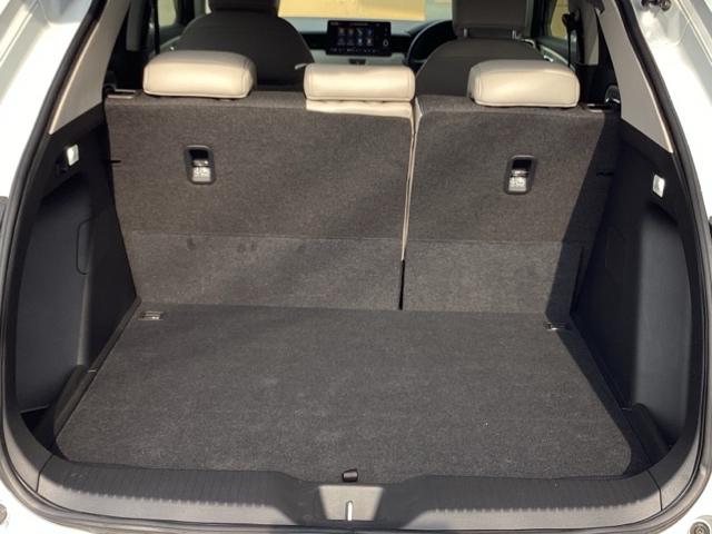 ヴェゼル ｅ：ＨＥＶＺ・ＰＬａＹパッケージ　ＥＴＣ／純正ナビ／バックモニター／ホンダセンシング　地デジ　サイドエアバッグ　ソナー　クルーズコントロール　ナビＴＶ　シートヒータ　両席エアバック　アイドリングストップ　ＵＳＢ接続　ドラレコ（44枚目）