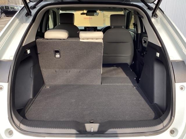 ヴェゼル ｅ：ＨＥＶＺ・ＰＬａＹパッケージ　ＥＴＣ／純正ナビ／バックモニター／ホンダセンシング　地デジ　サイドエアバッグ　ソナー　クルーズコントロール　ナビＴＶ　シートヒータ　両席エアバック　アイドリングストップ　ＵＳＢ接続　ドラレコ（45枚目）