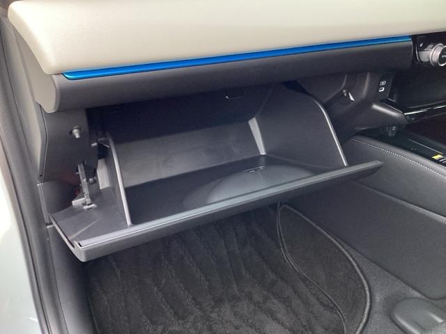 ヴェゼル ｅ：ＨＥＶＺ・ＰＬａＹパッケージ　ＥＴＣ／純正ナビ／バックモニター／ホンダセンシング　地デジ　サイドエアバッグ　ソナー　クルーズコントロール　ナビＴＶ　シートヒータ　両席エアバック　アイドリングストップ　ＵＳＢ接続　ドラレコ（48枚目）