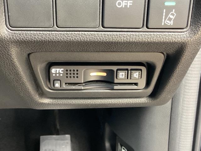 �d�s�b�t���Ă܂��B�d�s�b���g�p�\�ȓ��H�ʍs���̓L���b�V�����X�ŃX�}�[�g�ɑ��s�ł��܂��B�ăZ�b�g�A�b�v���Ĕ[�Ԓv���܂�