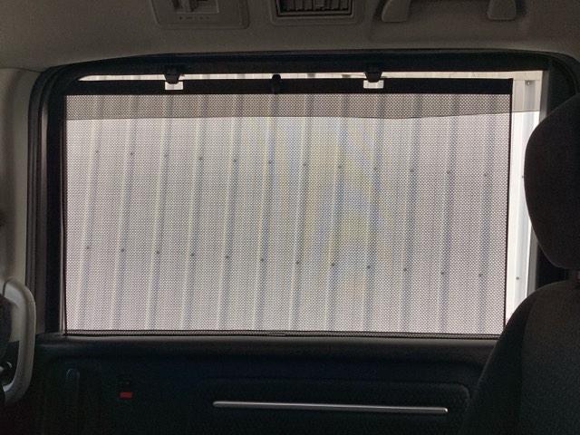 ���[���T���V�F�[�h�͓������̂܂Ԃ��������炰�A�v���C�o�V�[�̕ی�ɂ��𗧂��܂��B