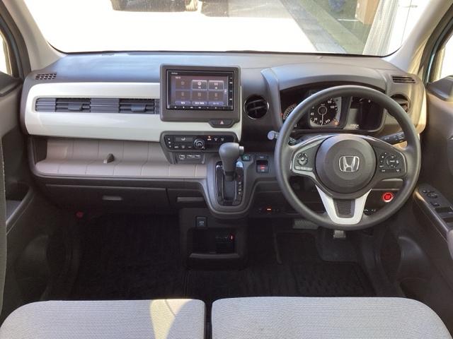 N-WGN Lホンダセンシング ETC/純正ナビ/バックモニター/ホンダセンシング キーレスエントリ Iストップ サイドエアバック リアカメラ 運転席シートヒーター USB入力 パーキングセンサー ETC車載器 パワーステアリング(2枚目)