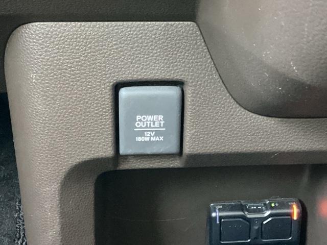 N-WGN Lホンダセンシング ETC/純正ナビ/バックモニター/ホンダセンシング キーレスエントリ Iストップ サイドエアバック リアカメラ 運転席シートヒーター USB入力 パーキングセンサー ETC車載器 パワーステアリング(25枚目)