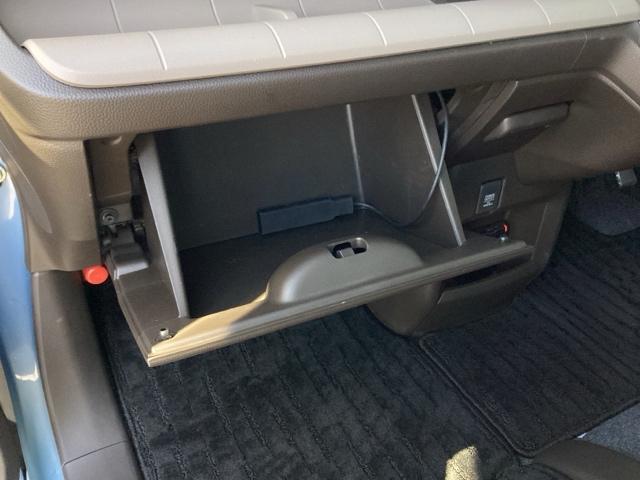 N-WGN Lホンダセンシング ETC/純正ナビ/バックモニター/ホンダセンシング キーレスエントリ Iストップ サイドエアバック リアカメラ 運転席シートヒーター USB入力 パーキングセンサー ETC車載器 パワーステアリング(44枚目)