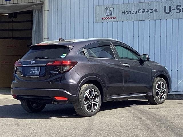 ヴェゼル ハイブリッドＺ・ホンダセンシング　ＥＴＣ／純正ナビ／バックモニター／ホンダセンシング　両席エアバック　追突被害軽減ブレーキ　ＬＥＤヘットライト　スマートキープッシュスタート　サイドカーテンエアバック　整備記録簿　ＵＳＢ入力　ＡＡＣ（8枚目）