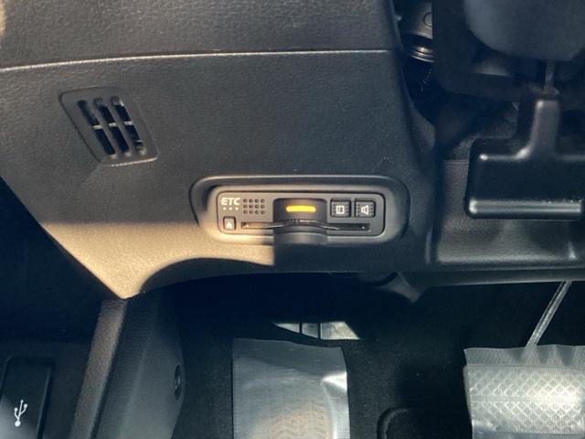 ヴェゼル ハイブリッドＺ・ホンダセンシング　ＥＴＣ／純正ナビ／バックモニター／ホンダセンシング　両席エアバック　追突被害軽減ブレーキ　ＬＥＤヘットライト　スマートキープッシュスタート　サイドカーテンエアバック　整備記録簿　ＵＳＢ入力　ＡＡＣ（14枚目）