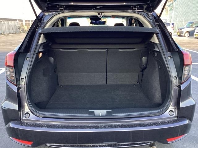 ヴェゼル ハイブリッドＺ・ホンダセンシング　ＥＴＣ／純正ナビ／バックモニター／ホンダセンシング　両席エアバック　追突被害軽減ブレーキ　ＬＥＤヘットライト　スマートキープッシュスタート　サイドカーテンエアバック　整備記録簿　ＵＳＢ入力　ＡＡＣ（18枚目）