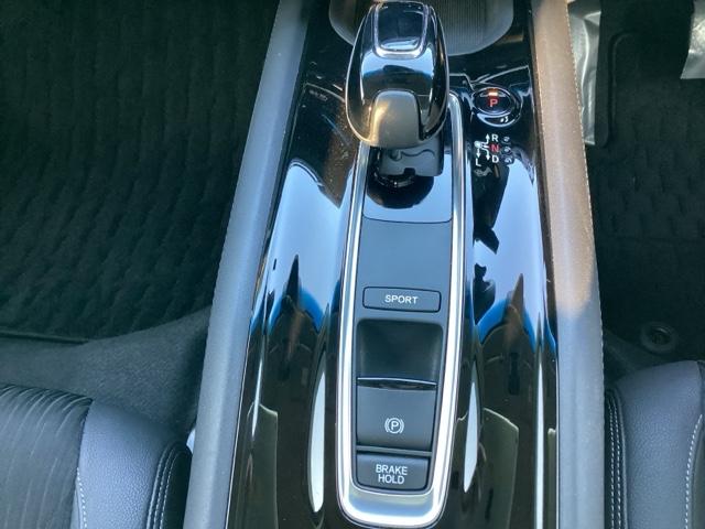 ヴェゼル ハイブリッドＺ・ホンダセンシング　ＥＴＣ／純正ナビ／バックモニター／ホンダセンシング　両席エアバック　追突被害軽減ブレーキ　ＬＥＤヘットライト　スマートキープッシュスタート　サイドカーテンエアバック　整備記録簿　ＵＳＢ入力　ＡＡＣ（22枚目）