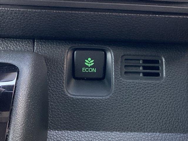 �d�b�n�m�X�C�b�`����ŃG���W����~�b�V�����A�G�A�R���Ȃǂ𑍍��I�ɐ���A�R����悭����悤�N���}���撣��܂��B