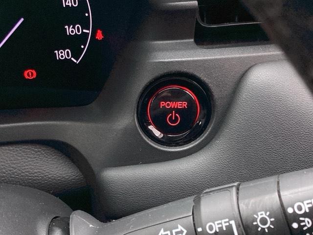 �Ԃ��ۂ��{�^���������āA�G���W���X�^�[�g���\�ȃv�b�V���G���W���X�^�[�g�V�X�e���ł��I��x��������炱�̑������K���i�ɂȂ��Ă��܂��܂��B