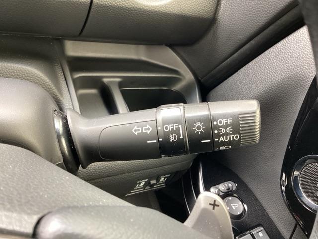 Ｎ－ＢＯＸカスタム Ｌターボ　メモリーナビ／ＬＥＤライト　両側電動Ｄ　セキュリティアラーム　フルオートエアコン　Ｓヒーター　ＬＥＤランプ　地デジフルセグ　Ｂカメ　アクティブクルーズコントロール　サイドカーテンエアバック　Ｉストップ（30枚目）